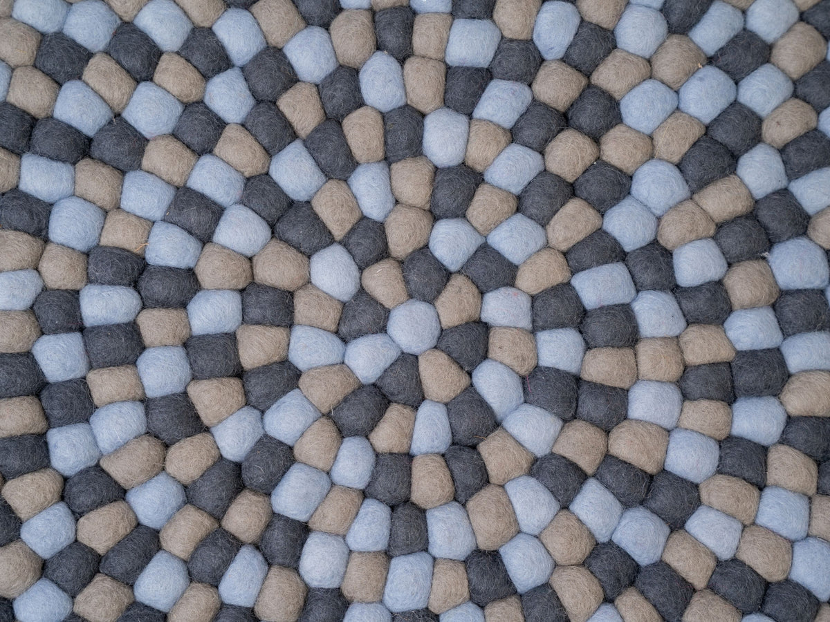 Handmade Wool Felt Ball Rug – Round Boho Nursery Carpet, Eco-Friendly Play Mat (Copy)