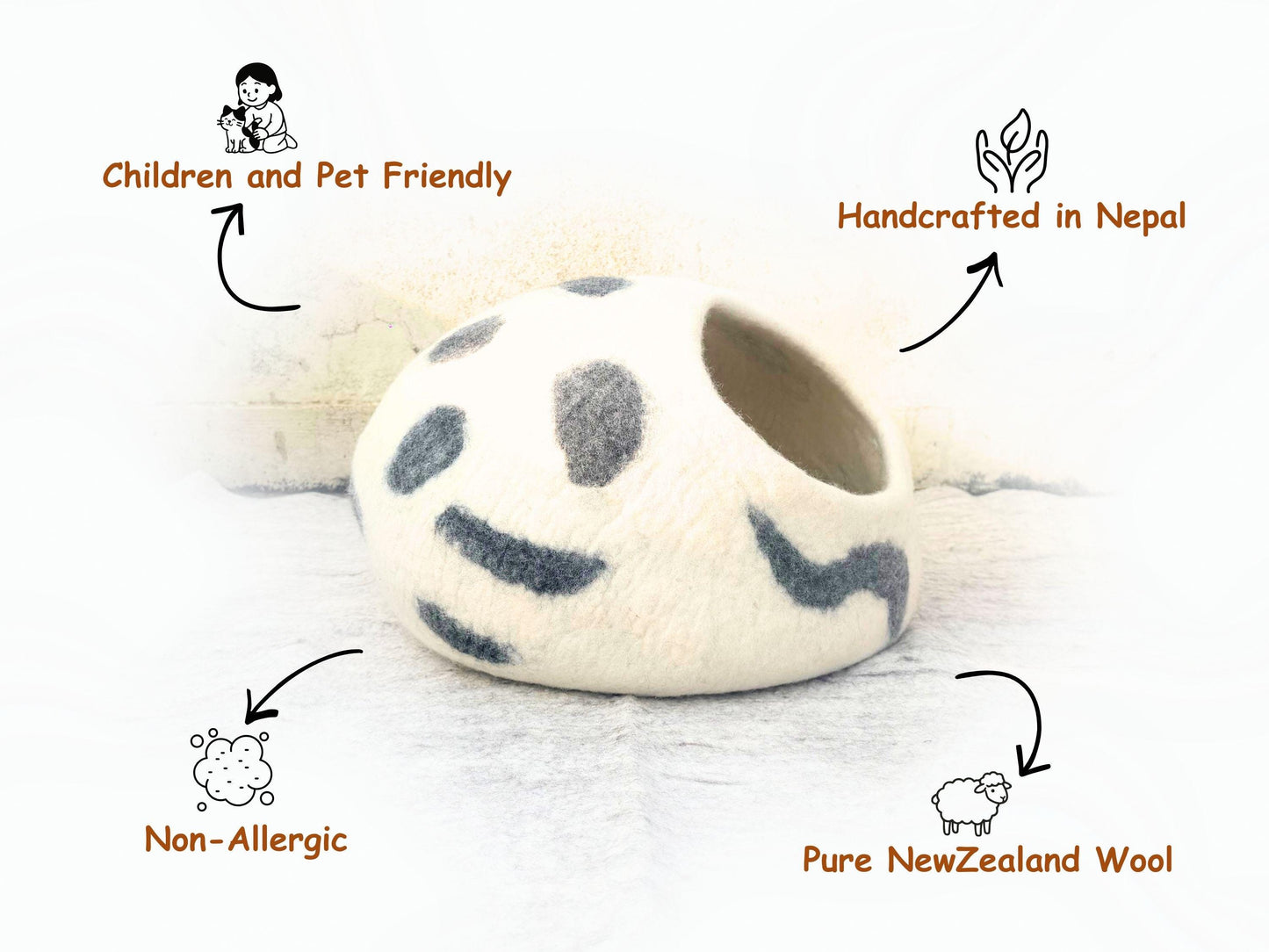 Handmade Felt Cat Cave Bed – Natural Wool Pet Pod – Eco-Friendly Cozy House