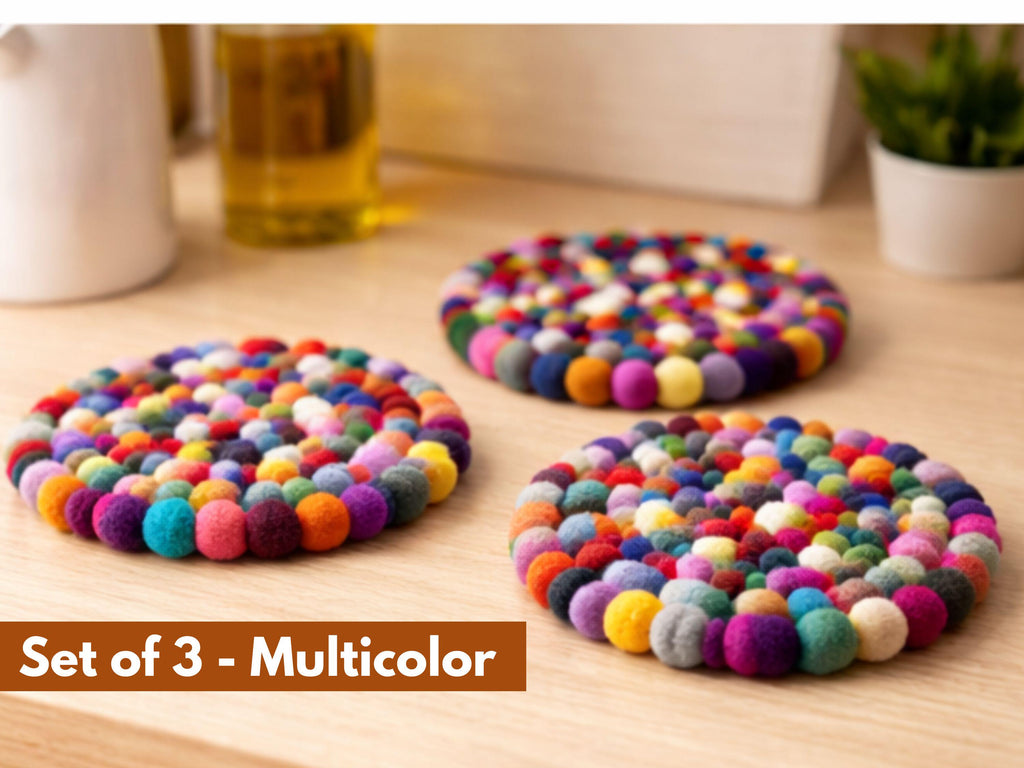 Set of 3 Handmade Wool Ball Trivets – Multicolor Felt Hot Pads, 18cm Kitchen Decor