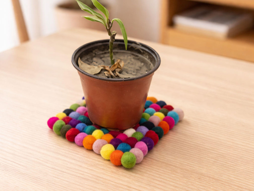 Set of 3 Multicolor Wool Ball Trivets – Handmade Felt Hot Pads, Eco-Friendly Kitchen Decor
